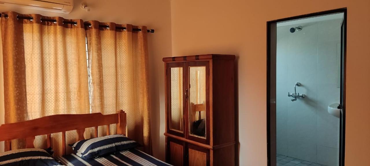 Esha Apartment Calangute Zewnętrze zdjęcie