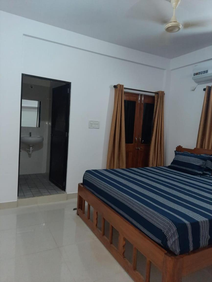 Esha Apartment Calangute Pokój zdjęcie