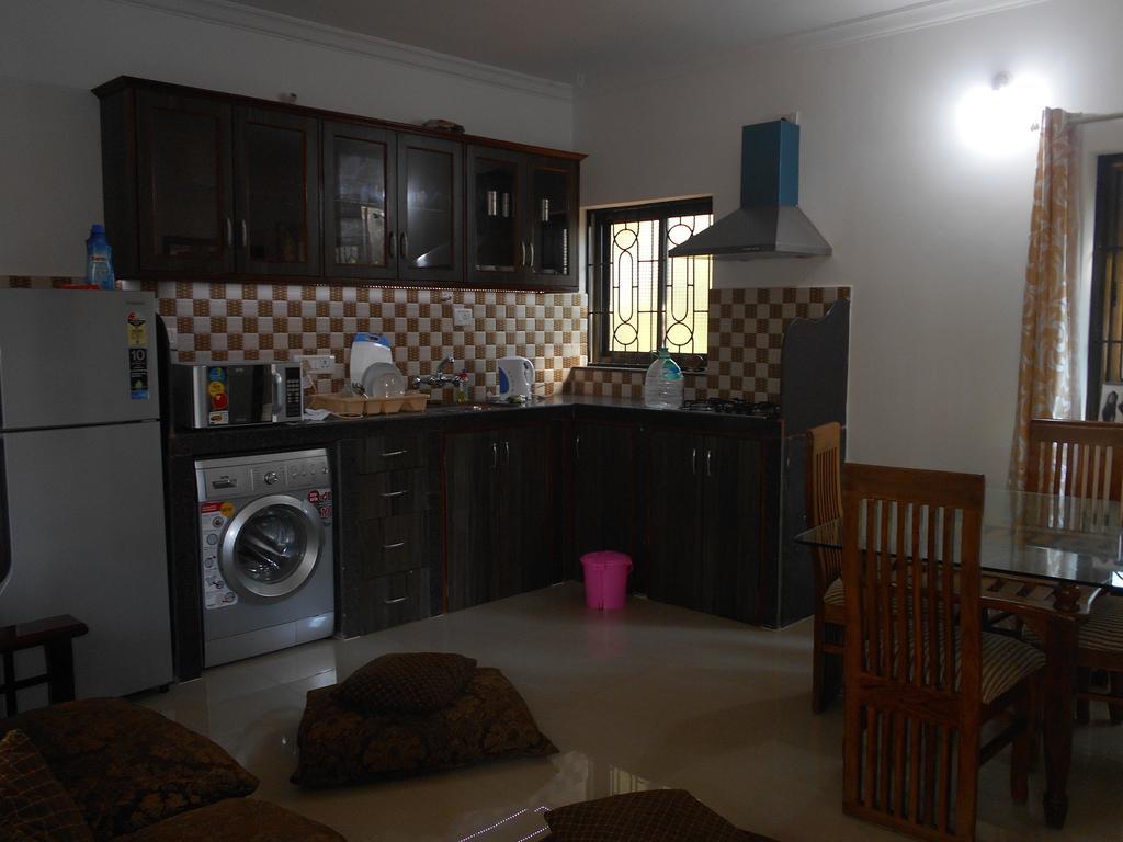 Esha Apartment Calangute Pokój zdjęcie