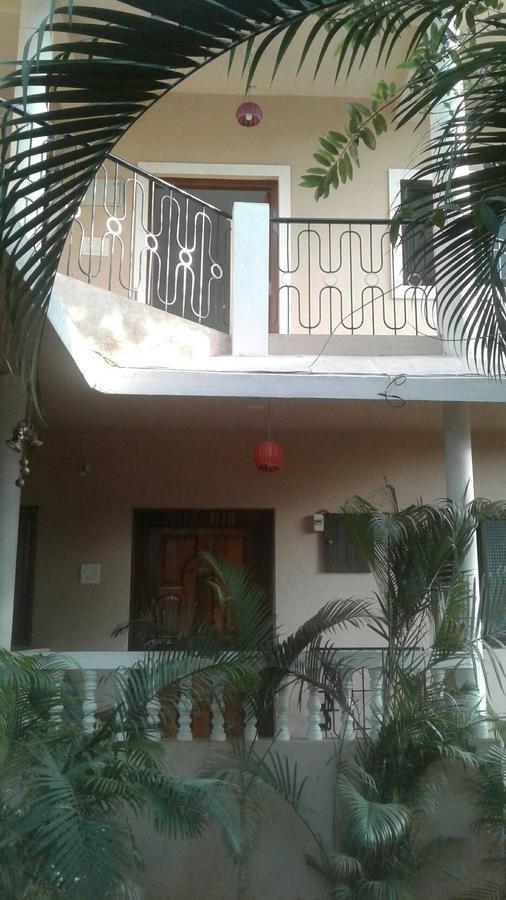 Esha Apartment Calangute Zewnętrze zdjęcie
